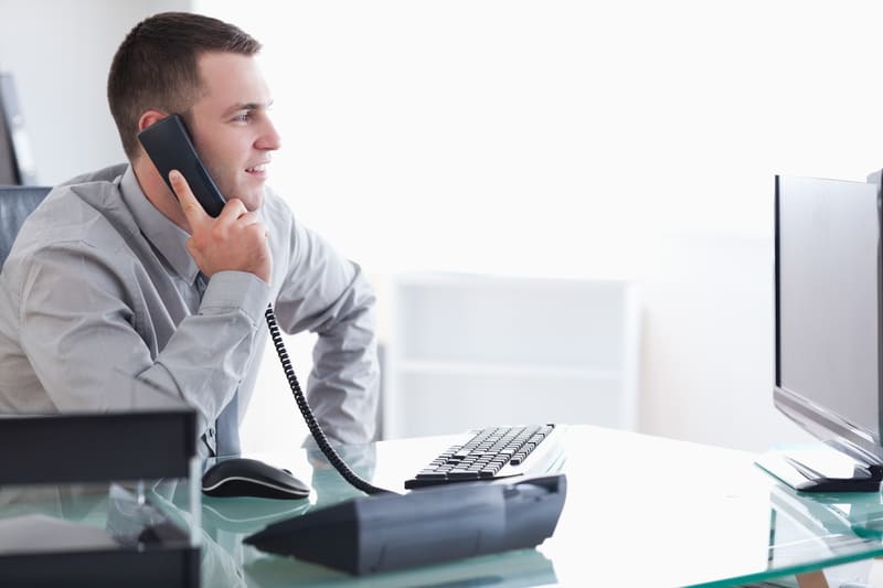 Как правильно отвечать на звонки клиентов